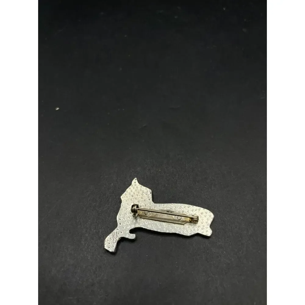 Vintage Signed Silver Tone Celtic Dog Artist Design Brooch Pin